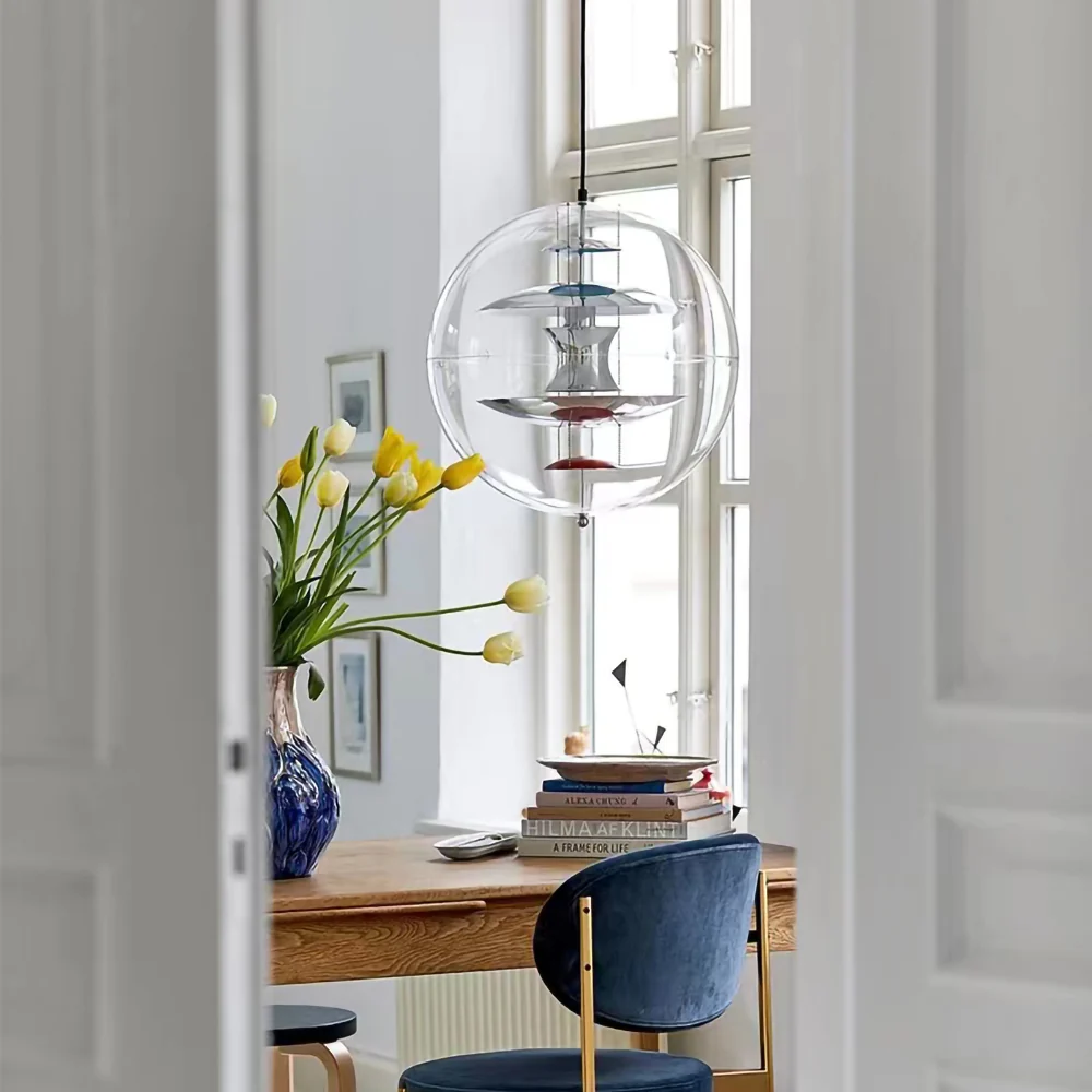 VP Globe Pendant Light