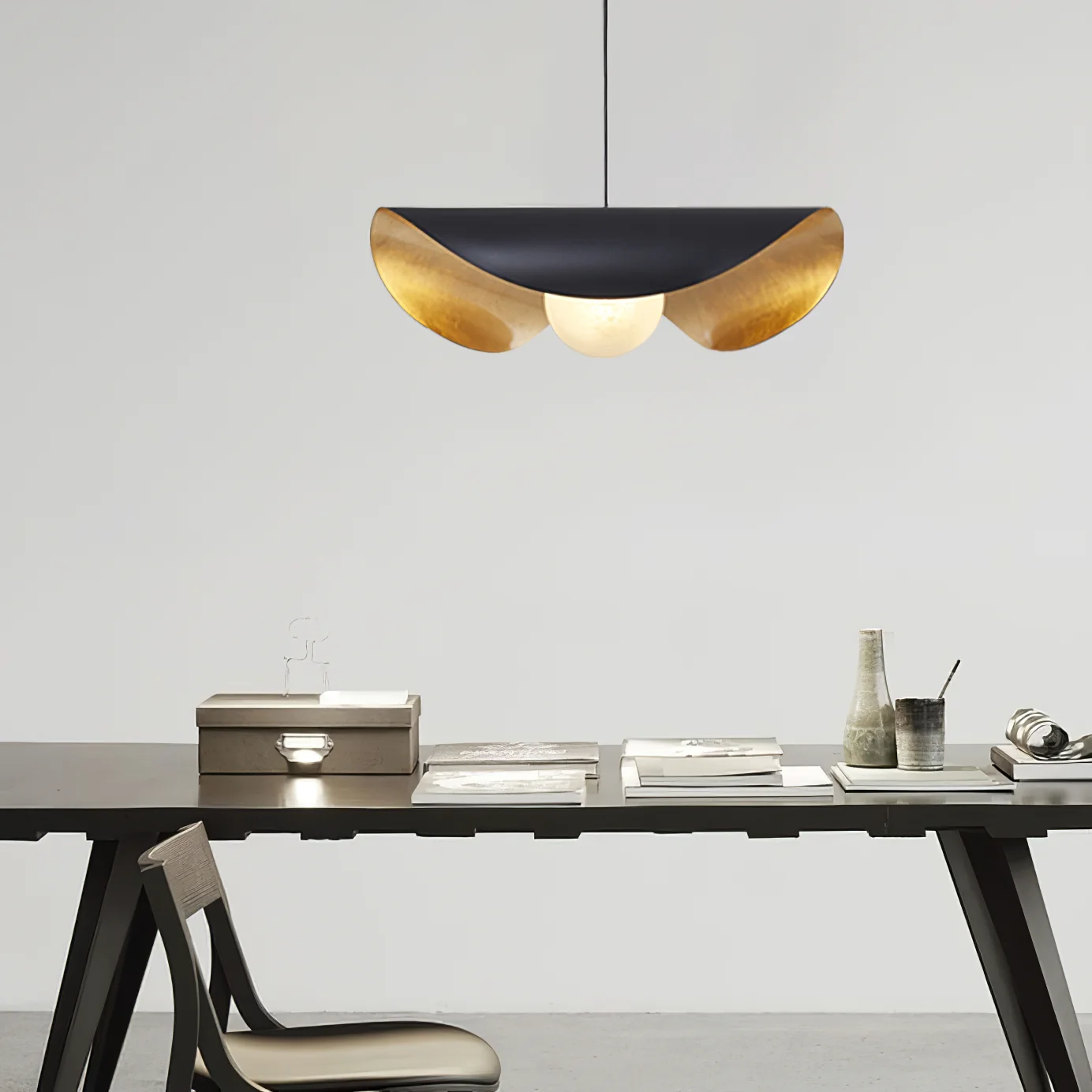 Curved Shell Pendant Light