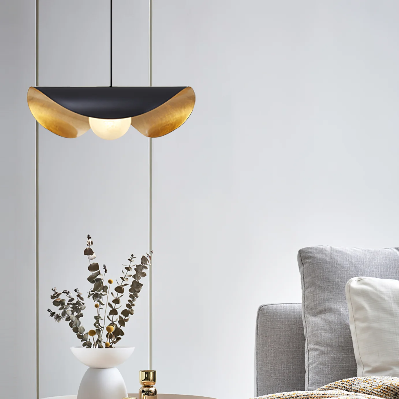 Curved Shell Pendant Light