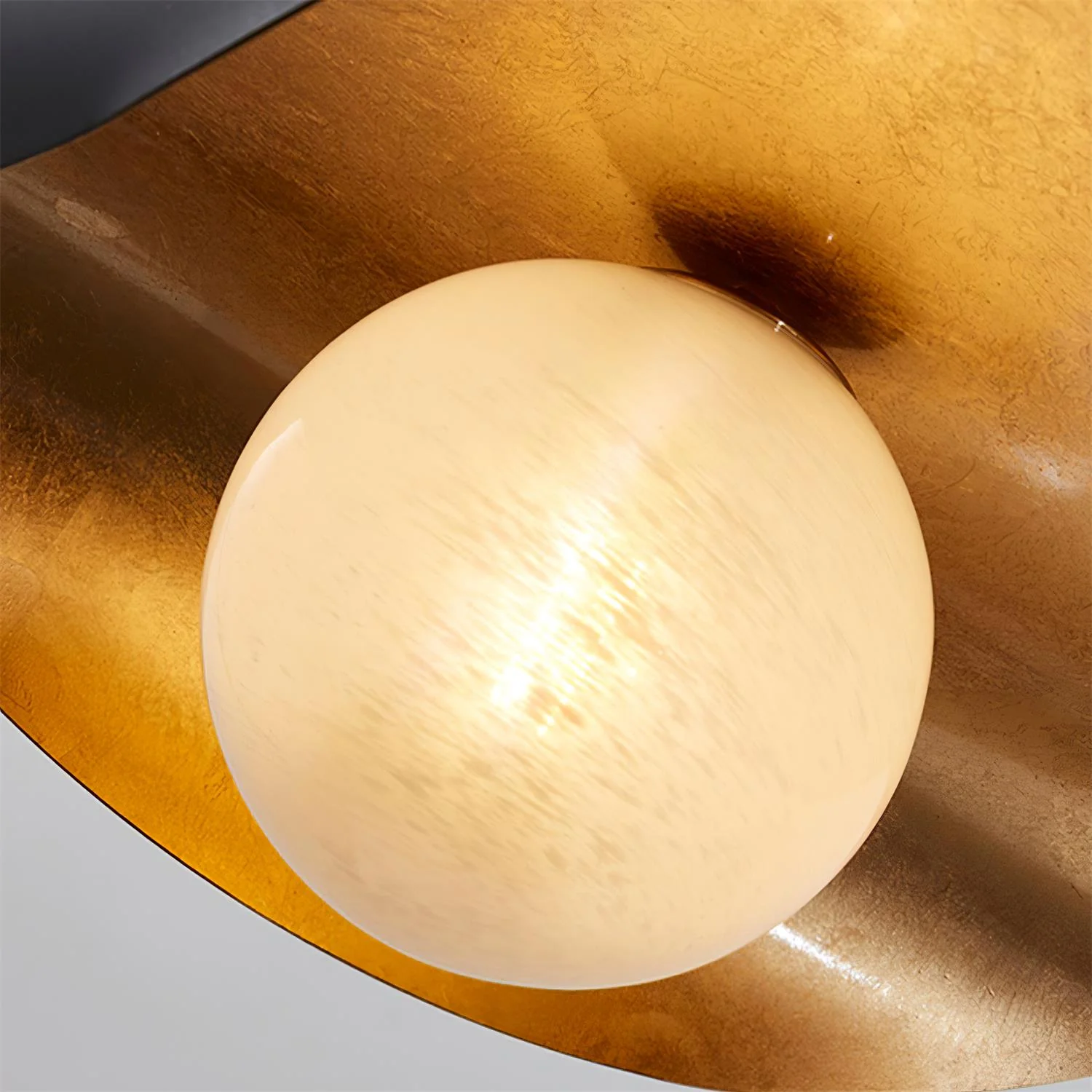 Curved Shell Pendant Light