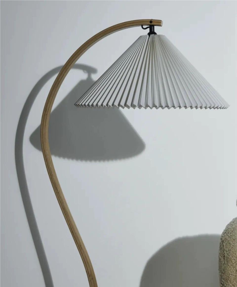 Caprani Wooden Floor Lamp